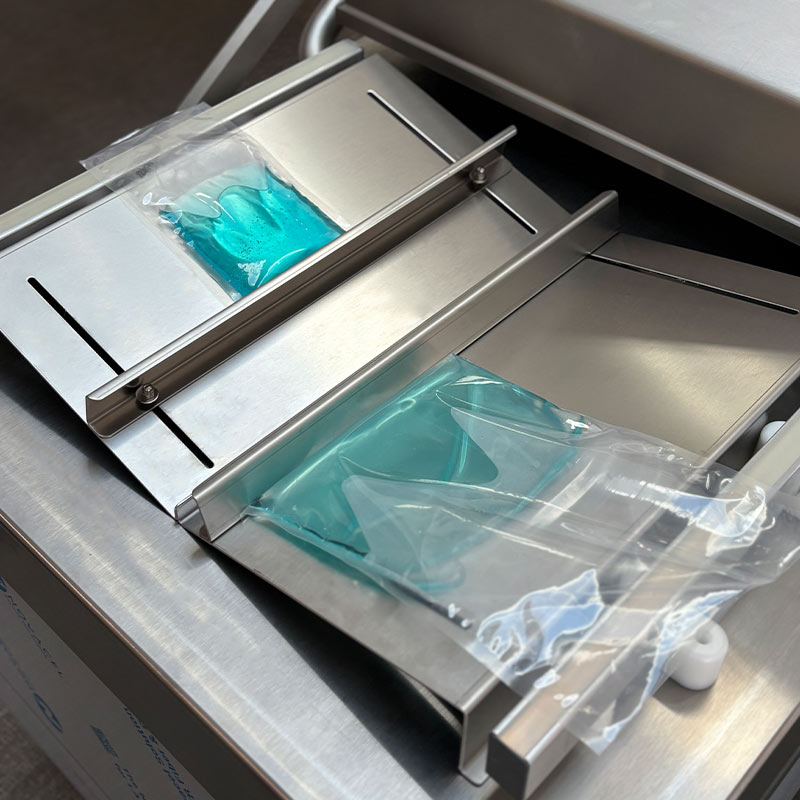 plaque inclinée machine sous vide