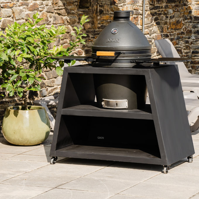 Kamado Quatro L en terrasse